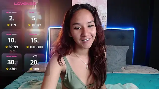 Snapshot of PoisonIvy15_ chatting on 12-23-24, 01:51 PoisonIvy15  online show from 12-23-24, 01:51