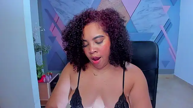 AngelaCoffee online show from 01-15-25, 04:57
