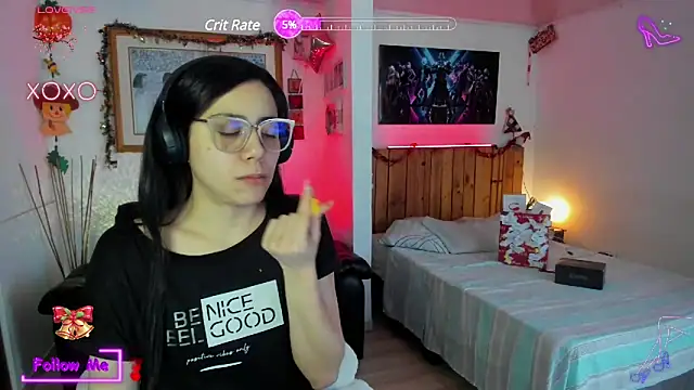 LauGrayJ online show from 12-07-24, 07:10