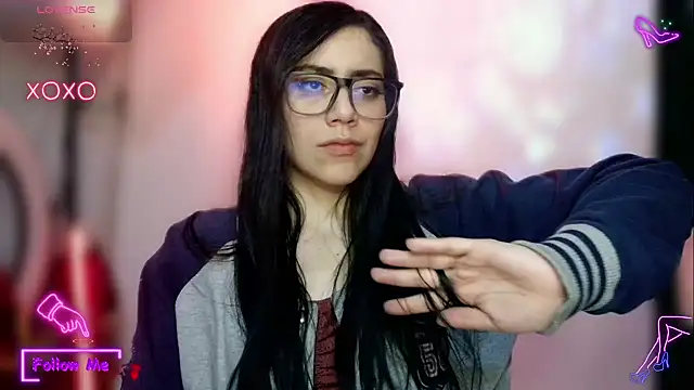 LauGrayJ online show from 12-16-25, 07:24