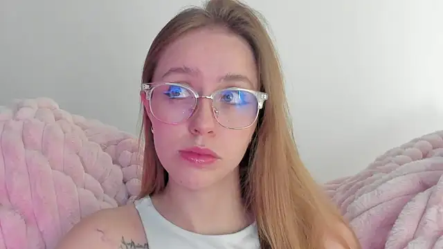SofiaGc online show from 02-04-25, 02:49