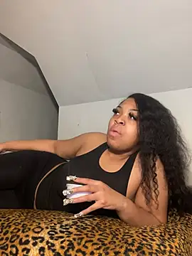 AUNYXXX online show from 01-08-25, 04:12