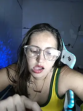 Snapshot of dani123unica chatting on 04-11-26, 10:36 dani123unica online show from 04-11-26, 10:36