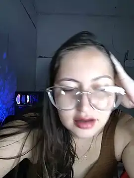 Snapshot of dani123unica chatting on 05-09-26, 10:42 dani123unica online show from 05-09-26, 10:42