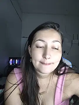 Snapshot of dani123unica chatting on 05-16-26, 10:36 dani123unica online show from 05-16-26, 10:36