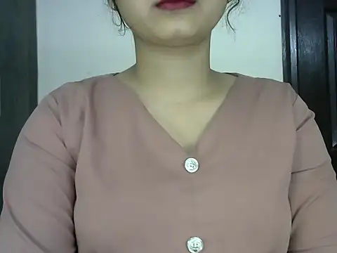 HOT-LOVELY online show from 02-04-25, 03:33
