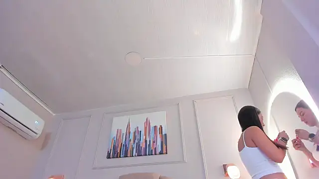 Snapshot of bigboobsnaughty1 chatting on 01-25-25, 04:46 bigboobsnaughty1 online show from 01-25-25, 04:46