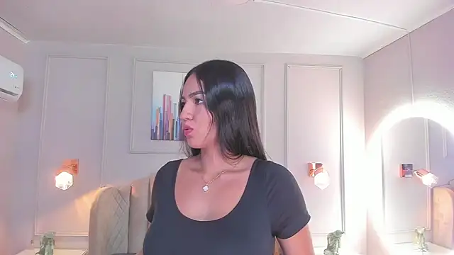 Snapshot of bigboobsnaughty1 chatting on 03-18-25, 05:10 bigboobsnaughty1 online show from 03-18-25, 05:10