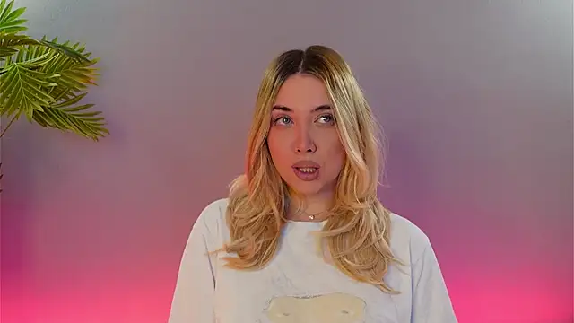 Snapshot of Jessielle chatting on 01-18-26, 03:27 Jessielle online show from 01-18-26, 03:27