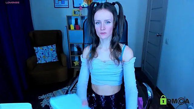 FrancescaCollins online show from 03-04-25, 11:08