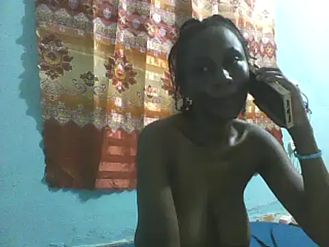 Snapshot of Sweet-beanca chatting on 12-26-24, 02:37 Sweet-beanca online show from 12-26-24, 02:37