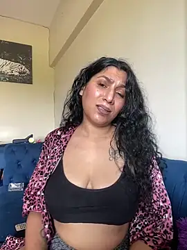 Indianbutter11 online show from 12-23-24, 06:11