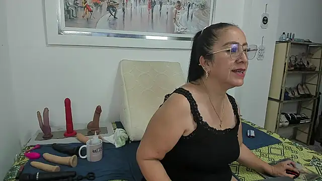 Snapshot of amaranta_c chatting on 01-08-25, 04:55 amaranta c online show from 01-08-25, 04:55