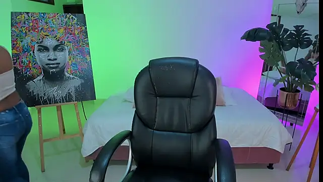 JANYLOVE   online show from 02-25-26, 10:47