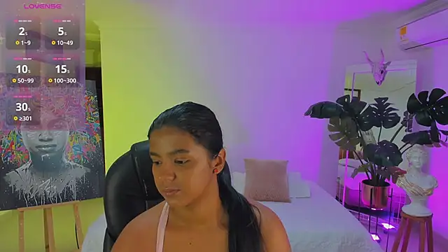 Snapshot of JANYLOVE__ chatting on 03-04-26, 10:43 JANYLOVE online show from 03-04-26, 10:43