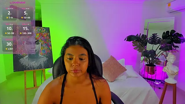 Snapshot of JANYLOVE__ chatting on 04-08-26, 10:48 JANYLOVE online show from 04-08-26, 10:48