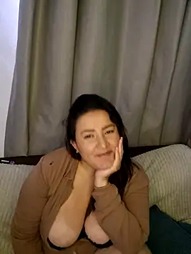 kitty 84 online show from 04-28-26, 02:33