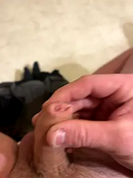 Snapshot of Bolo23693 chatting on 11-01-25, 01:35 Bolo23693 online show from 11-01-25, 01:35