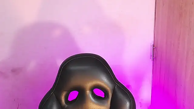 Snapshot of Aslhy_Goddessx chatting on 10-25-25, 11:21 Aslhy Goddessx online show from 10-25-25, 11:21