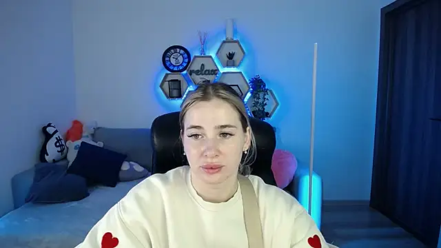 SabrinViolet online show from 11-08-25, 09:09