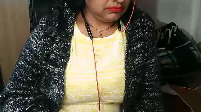 Cute Ruhi99 online show from 01-01-25, 10:21