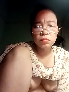 Sexy-asslove90 online show from 09-09-25, 01:49