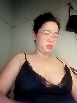 Sexy-asslove90 online show from 09-16-25, 02:07