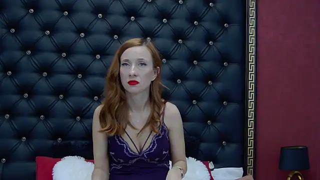 Snapshot of AnneHove chatting on 01-20-25, 06:53 AnneHove online show from 01-20-25, 06:53