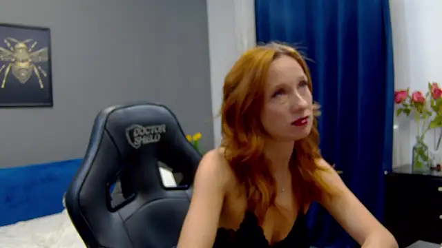 Snapshot of AnneHove chatting on 01-31-25, 08:01 AnneHove online show from 01-31-25, 08:01