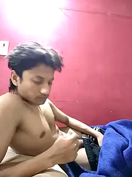 Snapshot of Indiandaddy11 chatting on 02-06-25, 06:46 Indiandaddy11 online show from 02-06-25, 06:46