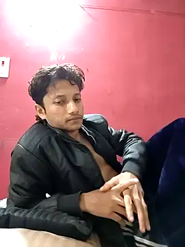 Snapshot of Indiandaddy11 chatting on 02-07-25, 03:41 Indiandaddy11 online show from 02-07-25, 03:41