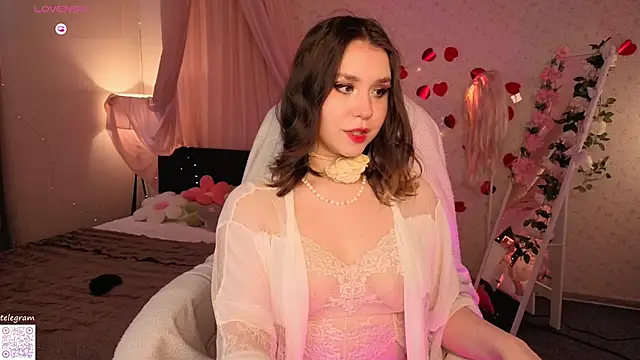 lilly Cherry  online show from 04-30-26, 11:38
