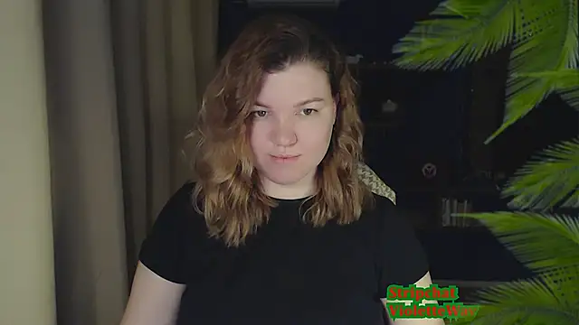 Snapshot of VioletteWay chatting on 01-18-25, 06:43 VioletteWay online show from 01-18-25, 06:43