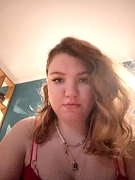 Snapshot of VioletteWay chatting on 02-13-25, 11:47 VioletteWay online show from 02-13-25, 11:47