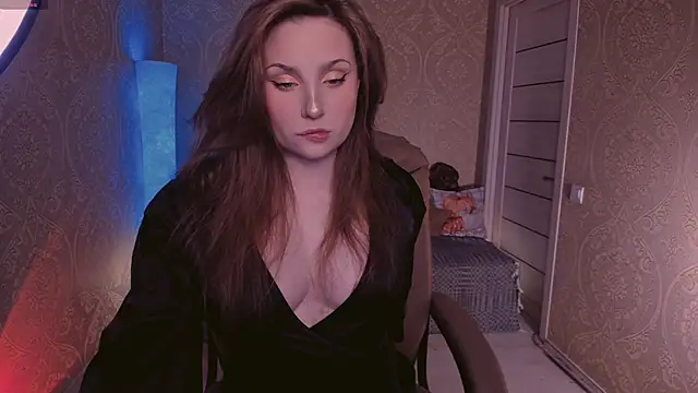 Snapshot of Eesmaaarrr chatting on 09-25-25, 11:19 Eesmaaarrr online show from 09-25-25, 11:19