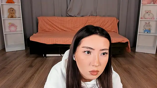 tinki winkii online show from 11-17-25, 11:16