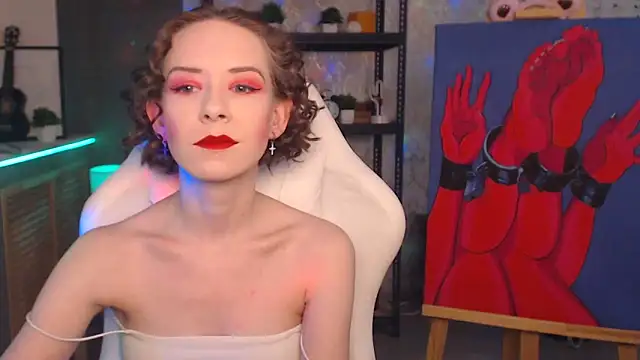 Snapshot of FascinatingEyess chatting on 02-14-26, 08:00 FascinatingEyess online show from 02-14-26, 08:00