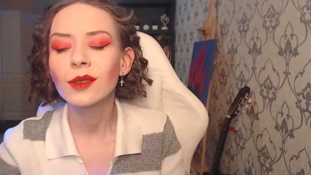 Snapshot of FascinatingEyess chatting on 03-08-26, 07:17 FascinatingEyess online show from 03-08-26, 07:17