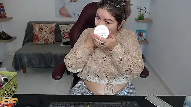 zehra sanem online show from 02-17-26, 04:24