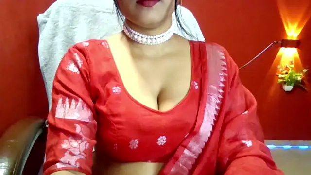 Queenhimanshi online show from 09-17-25, 03:24