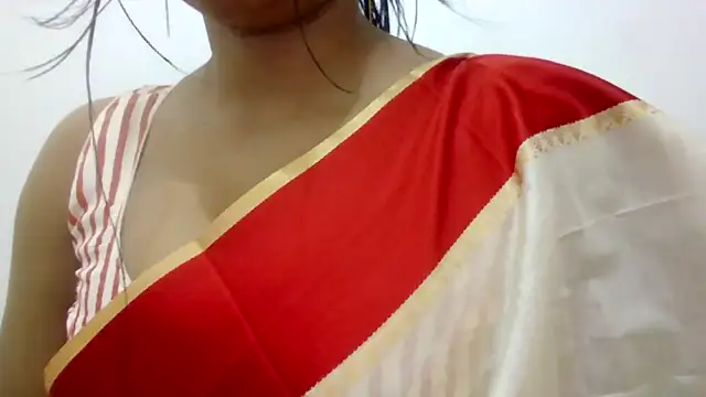 Queenhimanshi online show from 11-29-25, 01:52