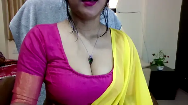 Queenhimanshi online show from 02-09-26, 04:33