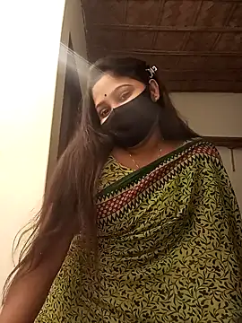 Puspita- online show from 12-18-24, 06:25