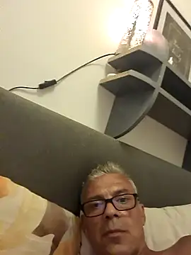 Picolo4111 online show from 09-14-25, 05:56