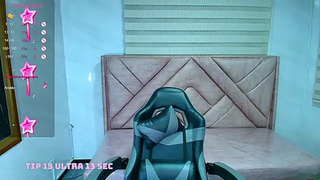 Snapshot of Dakotha_v_ chatting on 02-13-25, 03:29 Dakotha v online show from 02-13-25, 03:29