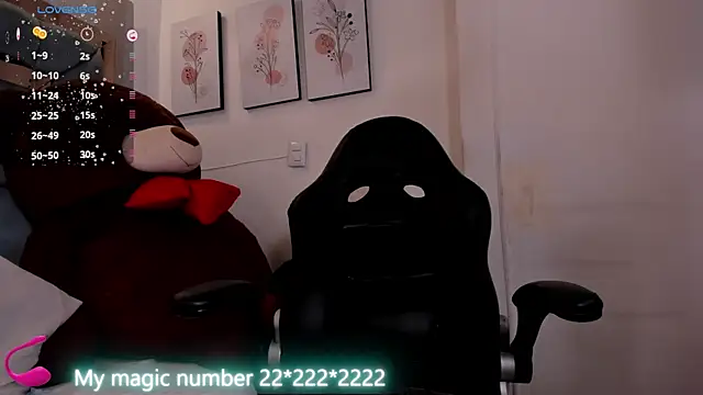 anyi sweet titss online show from 06-19-26, 12:20