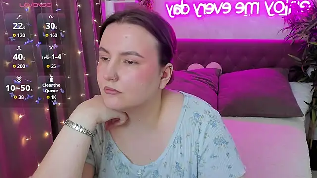 FeralPeach online show from 03-15-26, 05:57