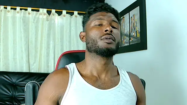 Snapshot of Black_indiian chatting on 10-11-25, 06:17 Black indiian online show from 10-11-25, 06:17