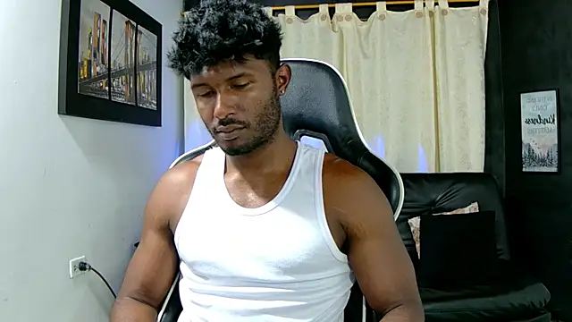 Snapshot of Black_indiian chatting on 12-19-25, 06:59 Black indiian online show from 12-19-25, 06:59