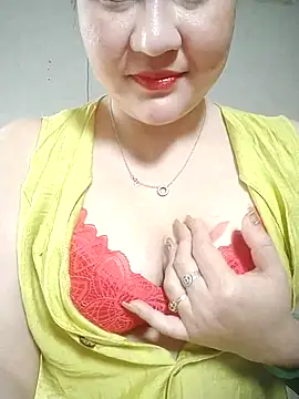 Snapshot of Rose_DiDi chatting on 03-01-25, 05:31 Rose DiDi online show from 03-01-25, 05:31